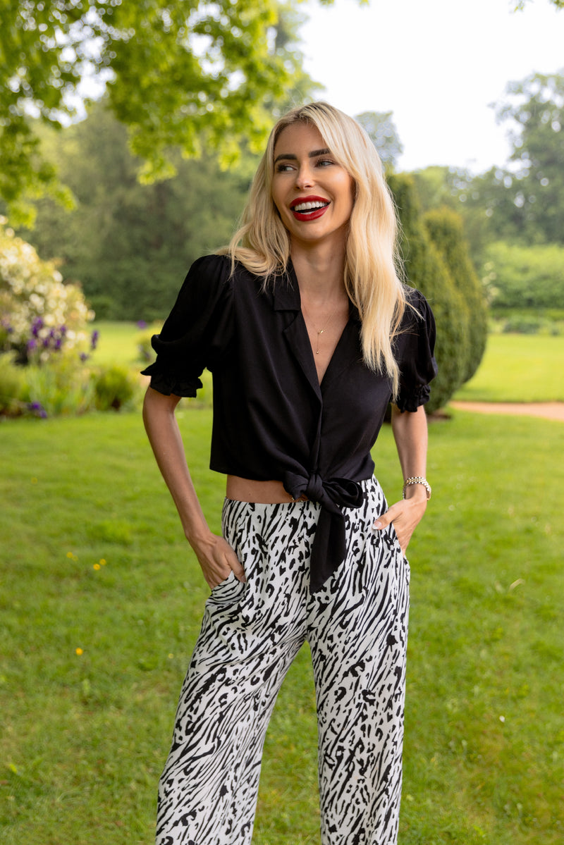 Wide Leg Trousers in Animal Zebra | Dina